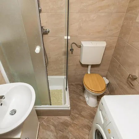 Daire 1 Bedroom Gorgeous In *