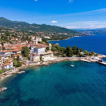 1 Bedroom Gorgeous In * Lovran