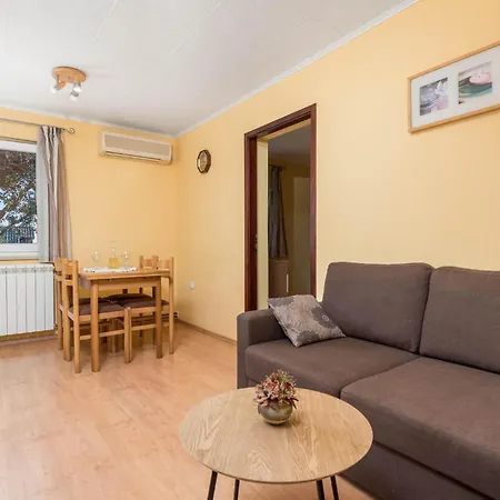 1 Bedroom Gorgeous In *
