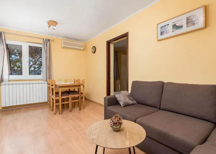 1 Bedroom Amazing In *
